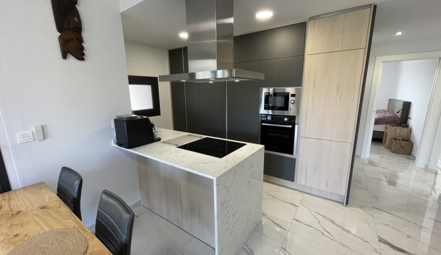 Reventa - Apartment -
Los Altos - Costa Blanca