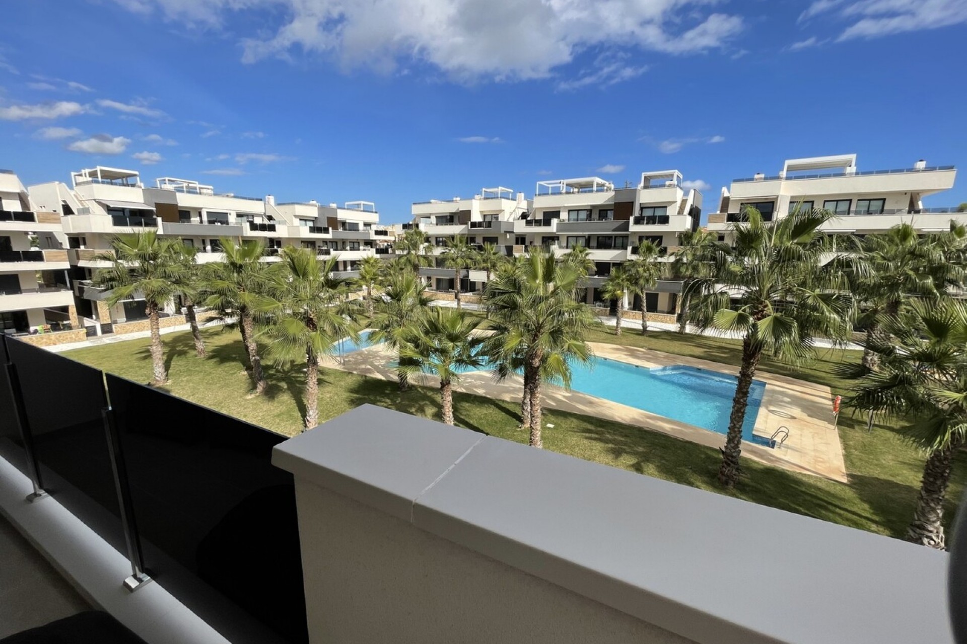 Reventa - Apartment -
Los Altos - Costa Blanca