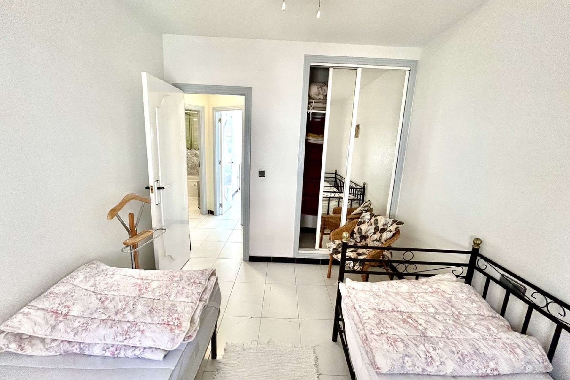 Reventa - Apartment -
Los Altos - Costa Blanca