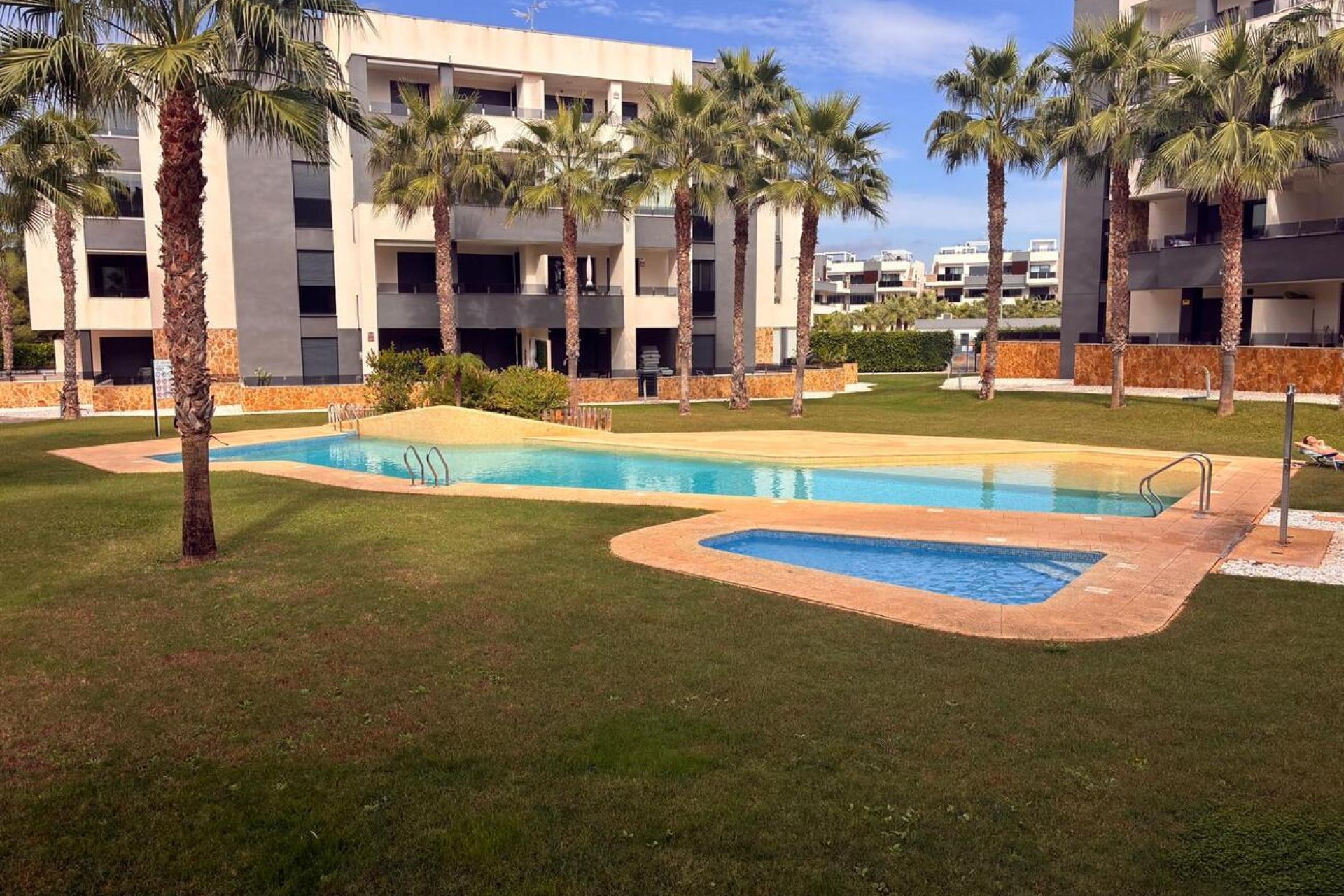 Reventa - Apartment -
Los Altos - Costa Blanca