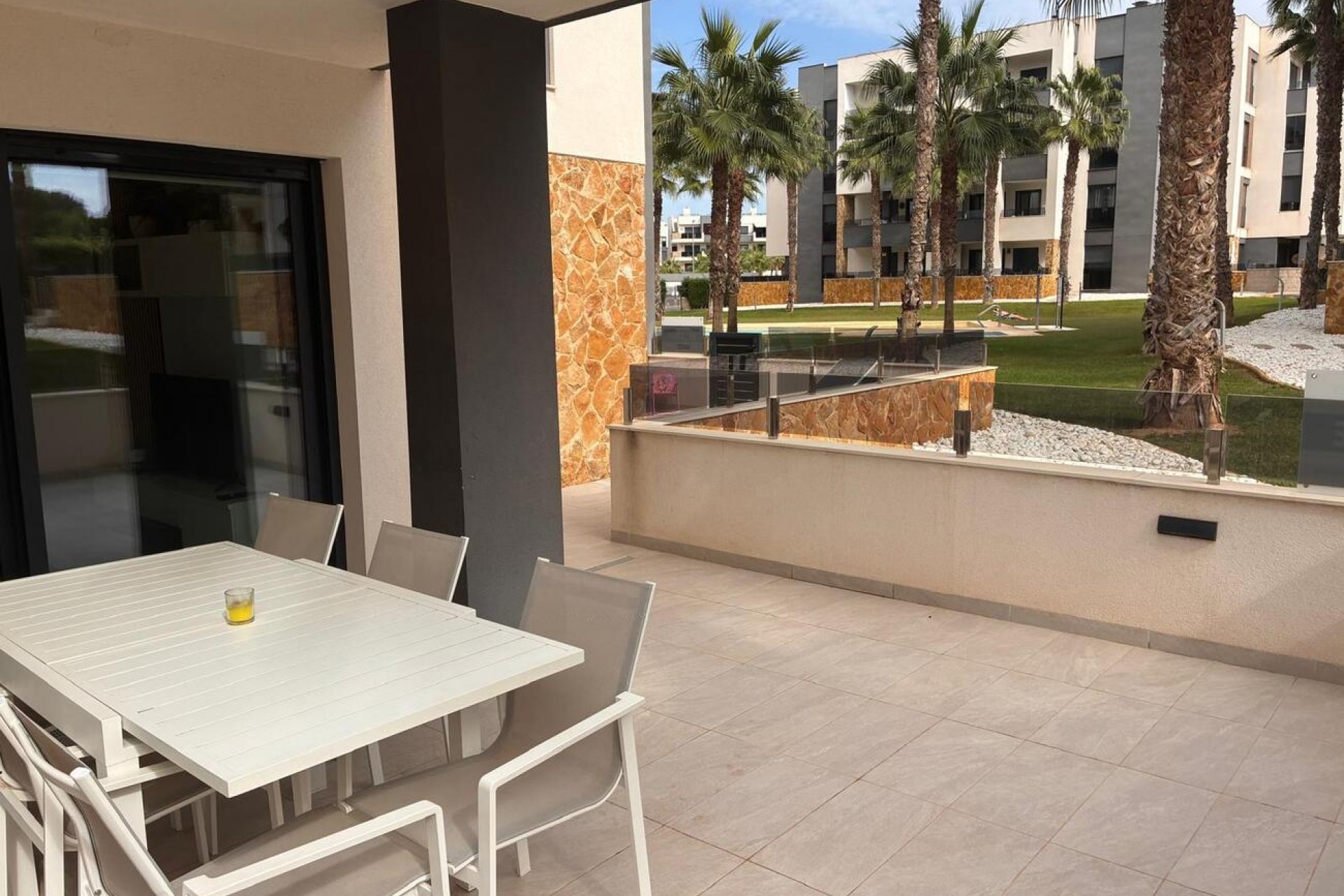 Reventa - Apartment -
Los Altos - Costa Blanca