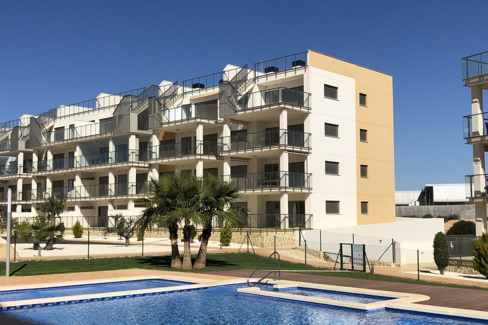 Reventa - Apartment -
Los Dolses - Inland