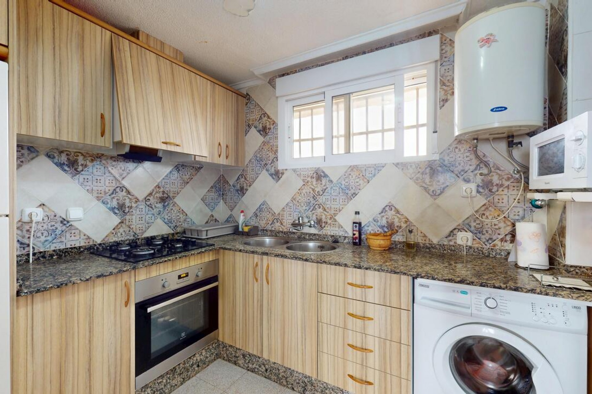 Reventa - Apartment -
Mil Palmeras - Costa Blanca