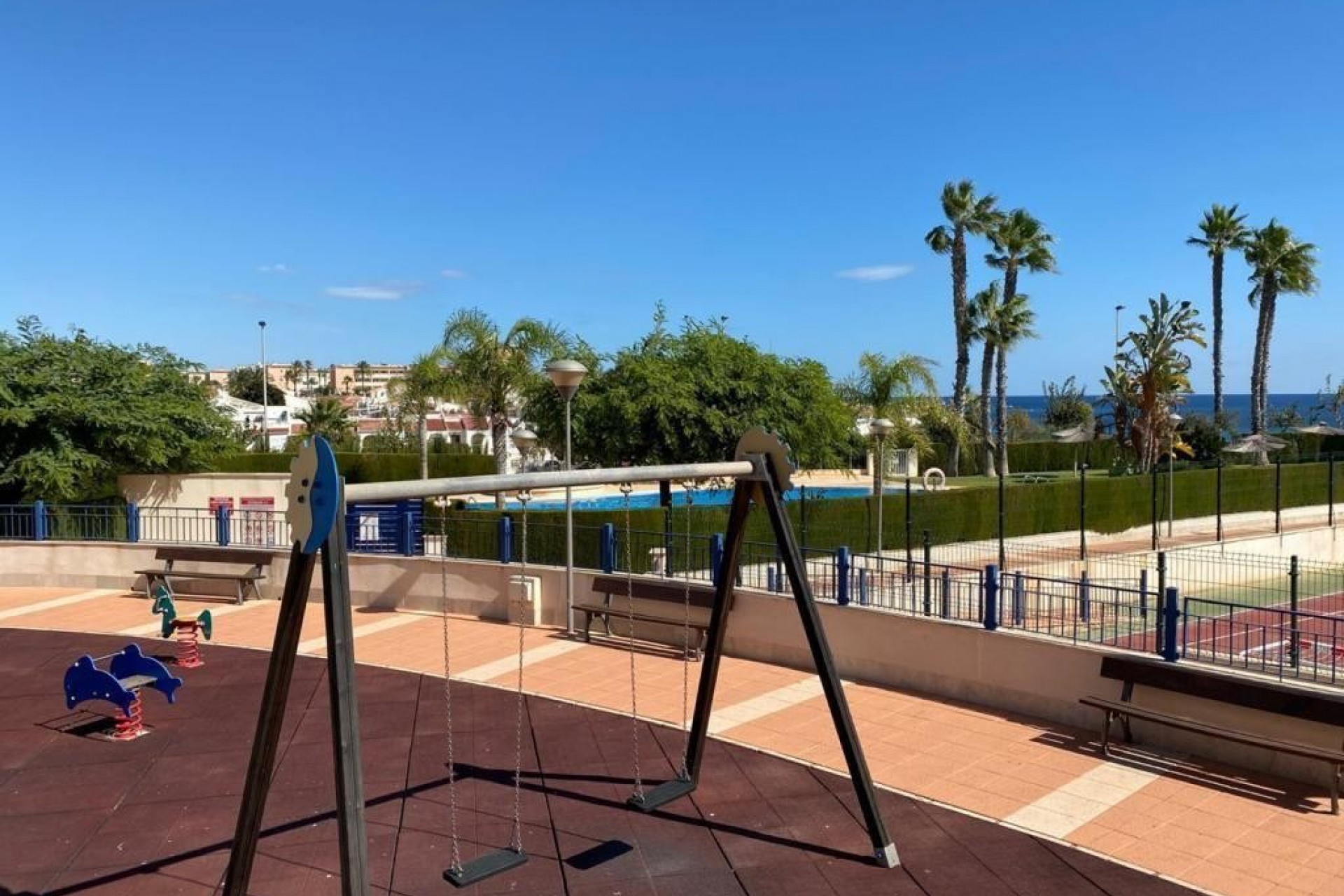 Reventa - Apartment -
Mil Palmeras - Costa Blanca
