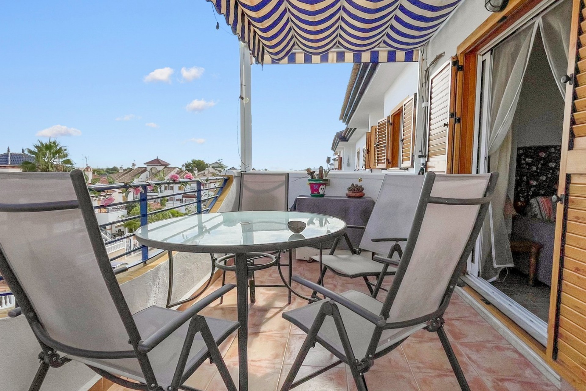Reventa - Apartment -
Mil Palmeras - Costa Blanca