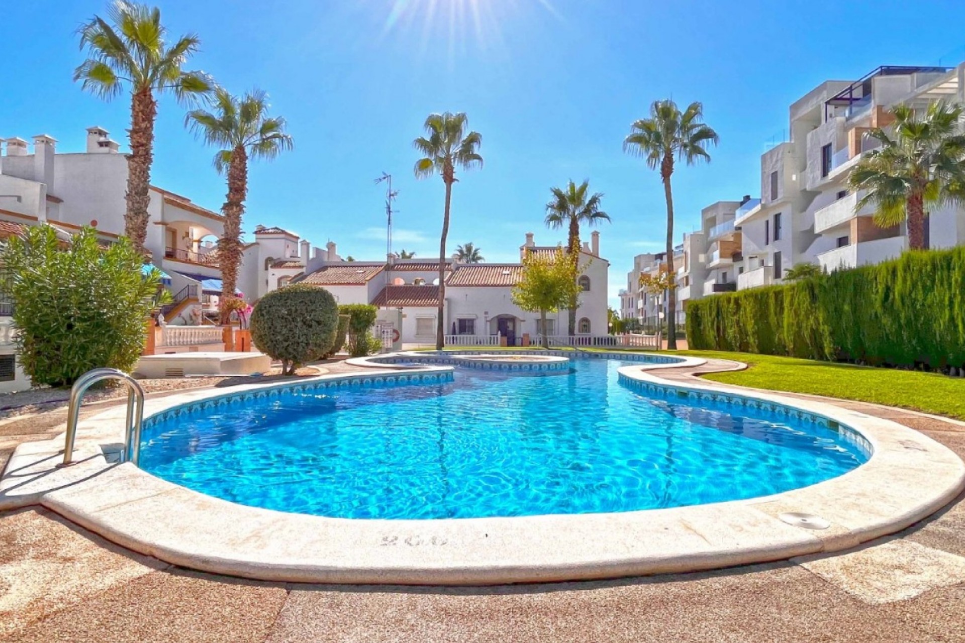 Reventa - Apartment -
Orihuela Costa - Costa Blanca