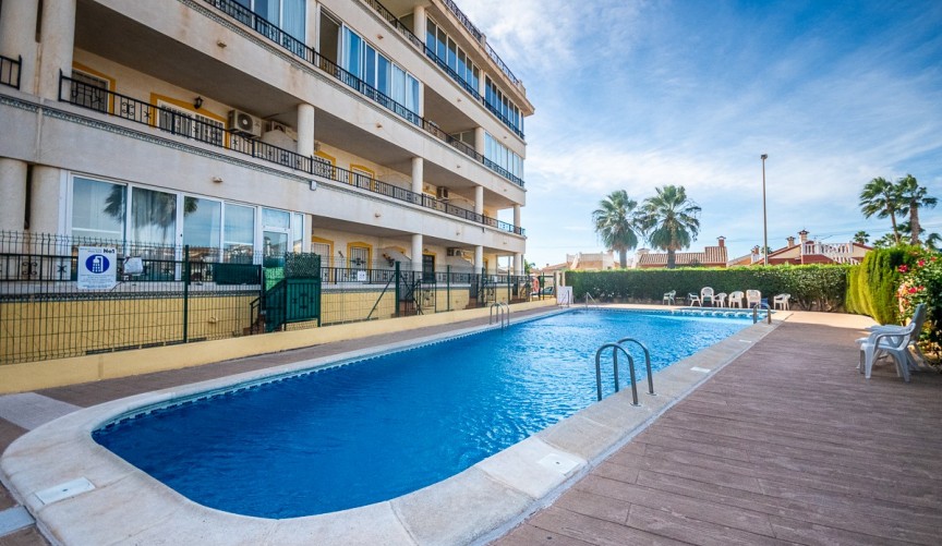 Reventa - Apartment -
Orihuela Costa - Costa Blanca