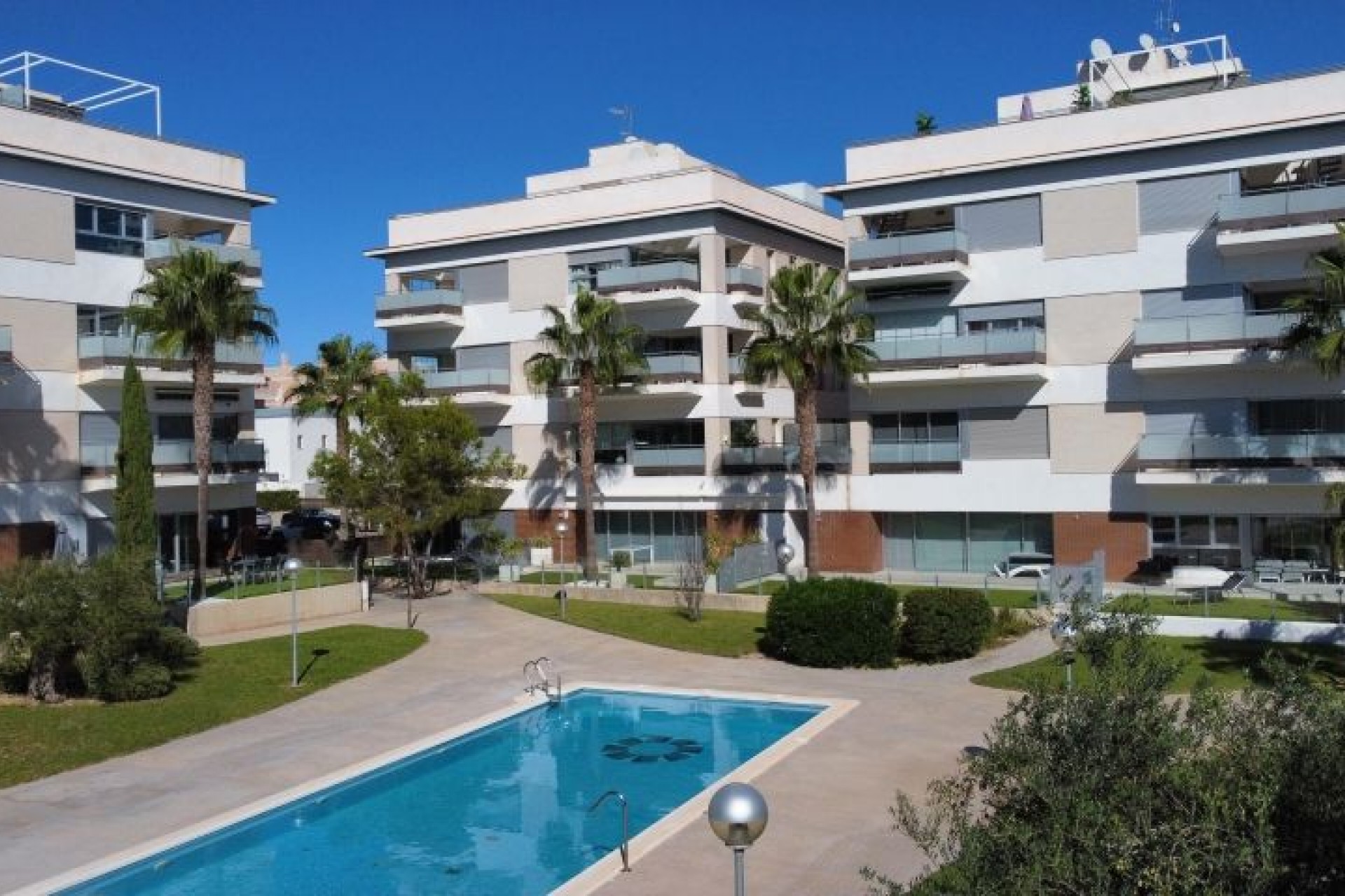 Reventa - Apartment -
Orihuela Costa - Costa Blanca