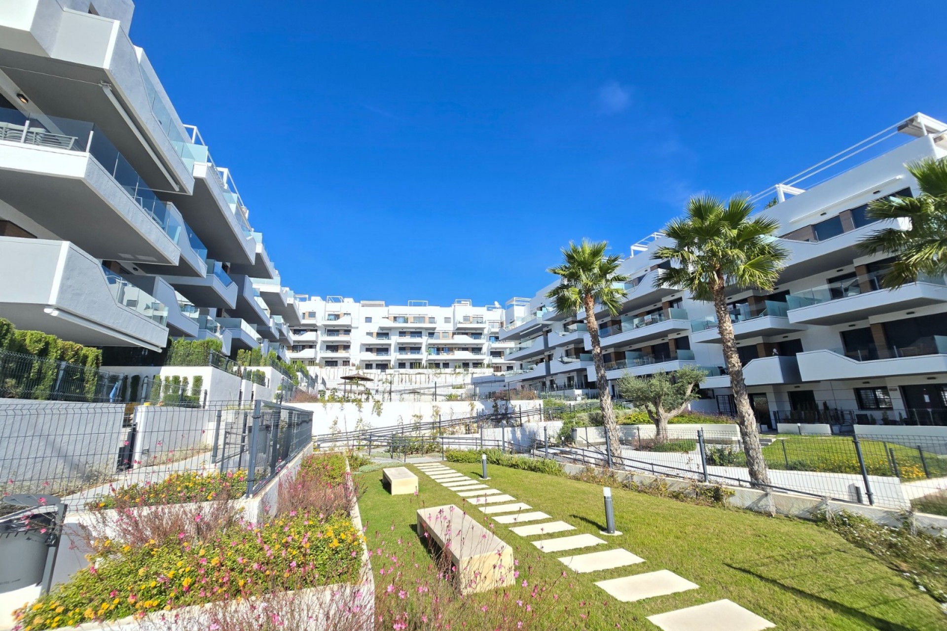 Reventa - Apartment -
Orihuela Costa - Costa Blanca