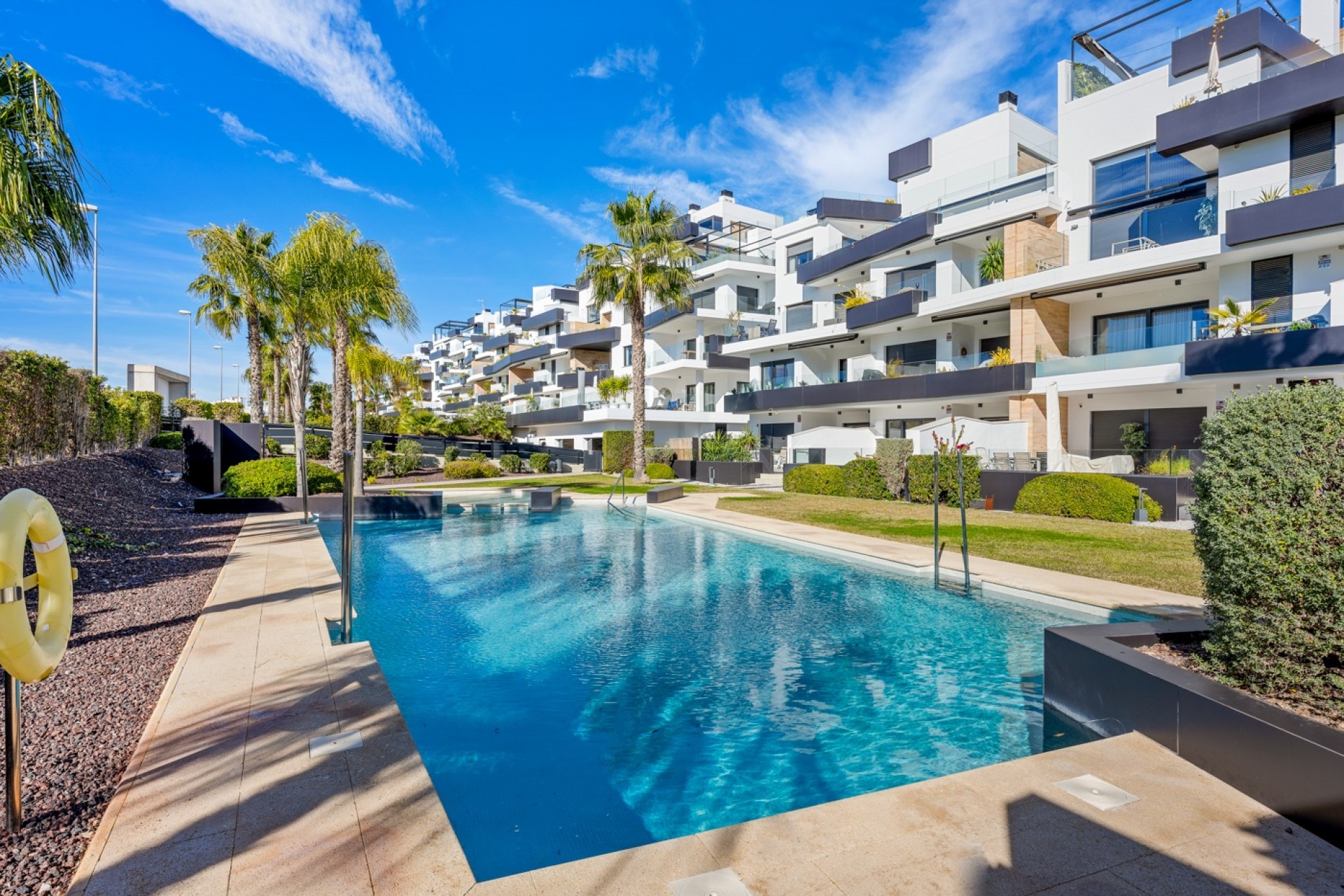Reventa - Apartment -
Orihuela Costa - Costa Blanca