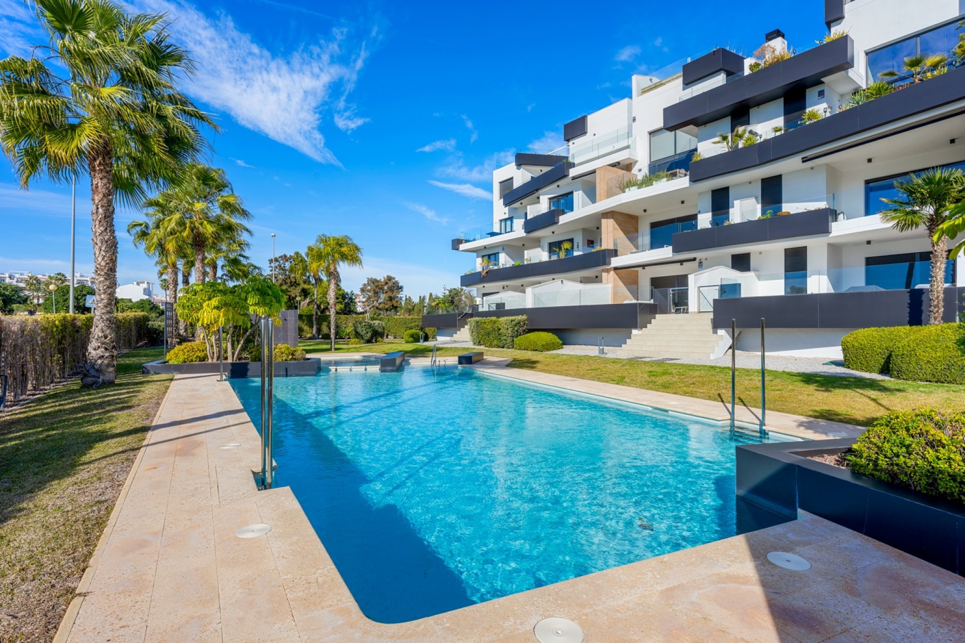 Reventa - Apartment -
Orihuela Costa - Costa Blanca
