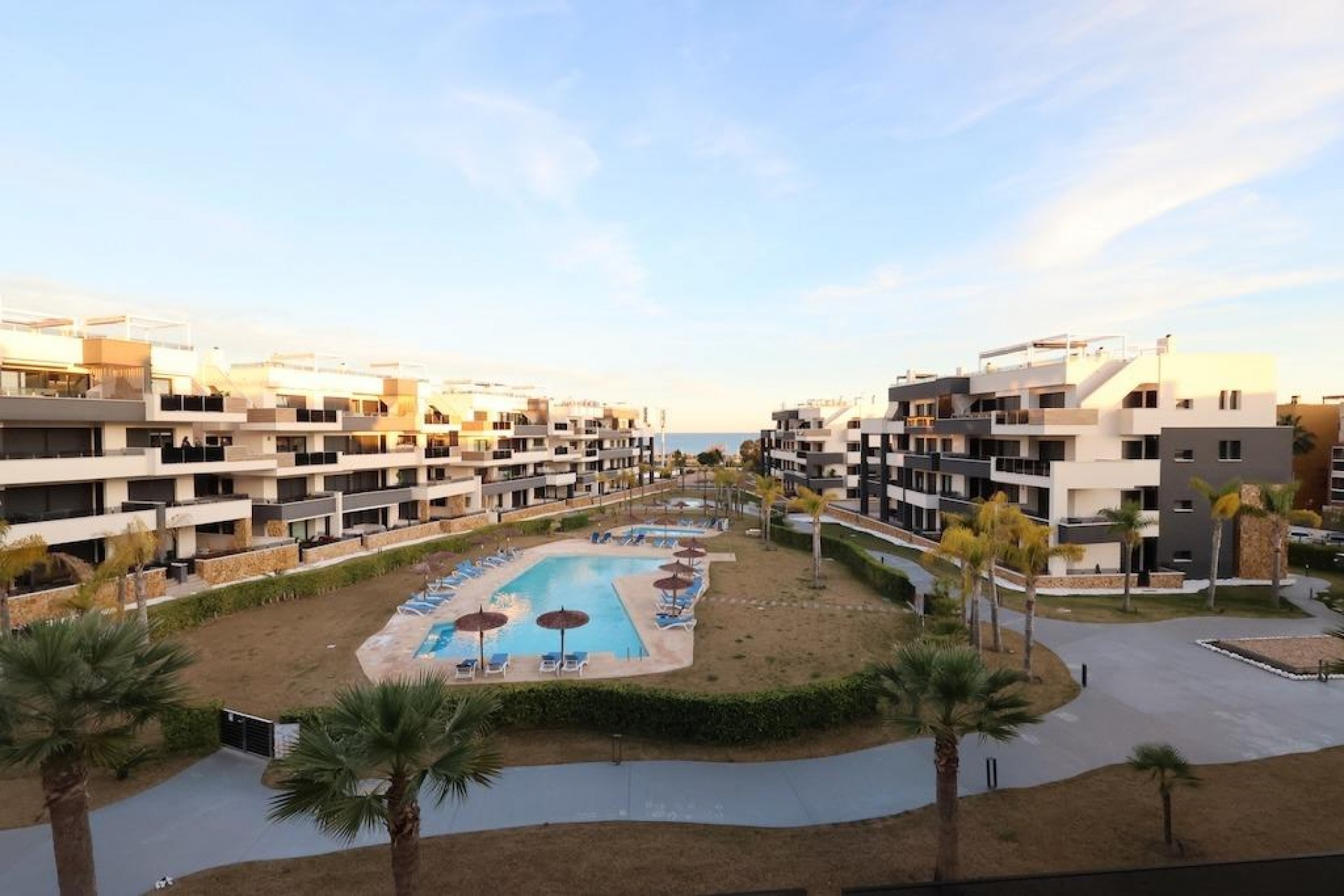 Reventa - Apartment -
Orihuela Costa - Costa Blanca