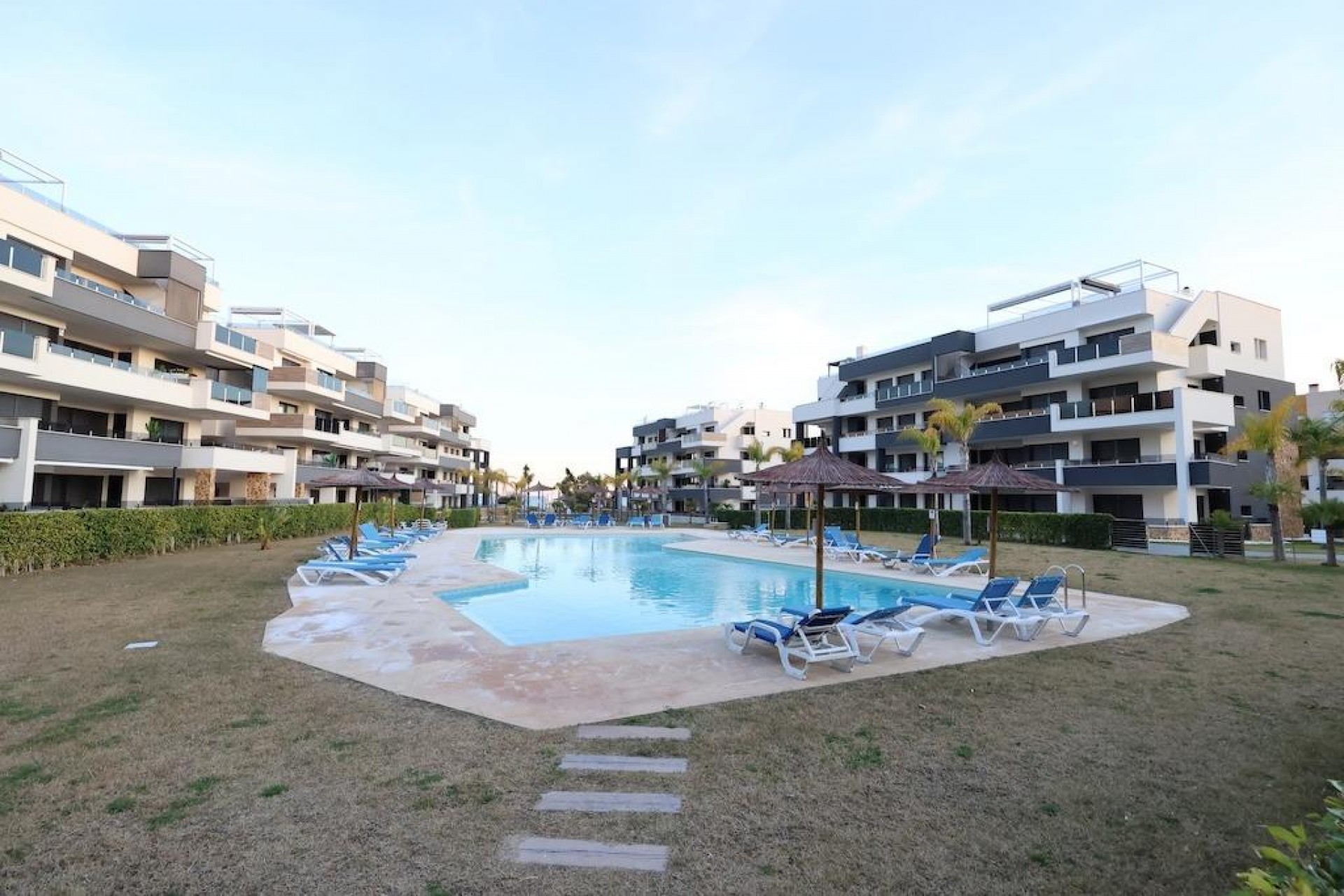 Reventa - Apartment -
Orihuela Costa - Costa Blanca