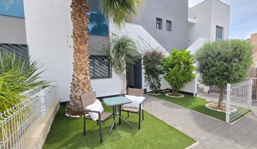 Reventa - Apartment -
Orihuela Costa - Costa Blanca