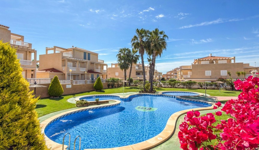 Reventa - Apartment -
Orihuela Costa - Costa Blanca