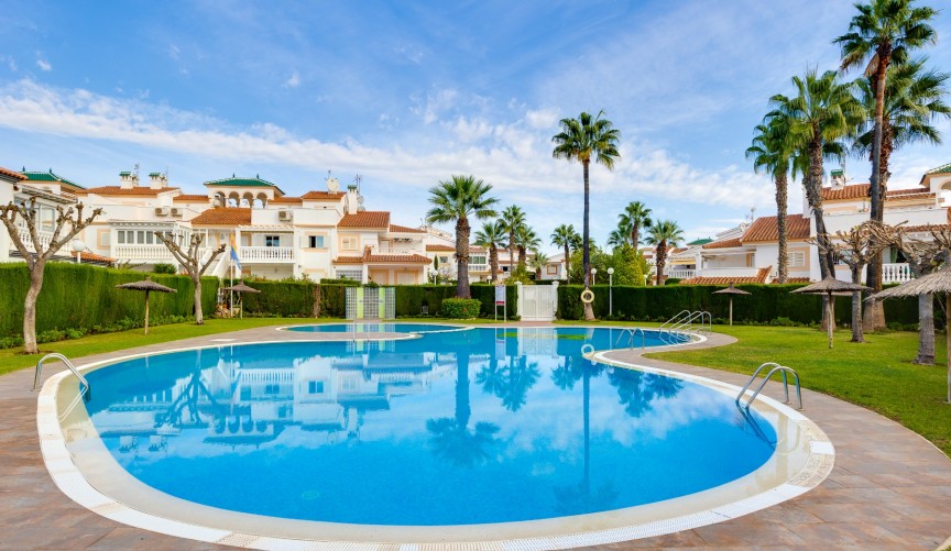 Reventa - Apartment -
Orihuela Costa - Costa Blanca