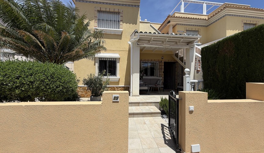 Reventa - Apartment -
Orihuela Costa - Costa Blanca