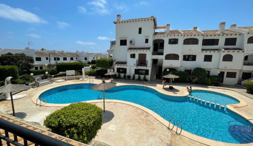 Reventa - Apartment -
Orihuela Costa - Costa Blanca