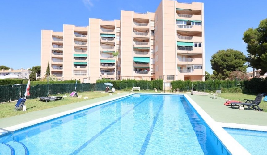 Reventa - Apartment -
Orihuela Costa - Costa Blanca