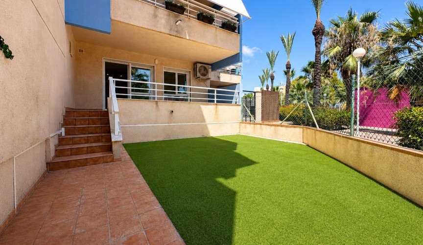 Reventa - Apartment -
Orihuela Costa - Costa Blanca