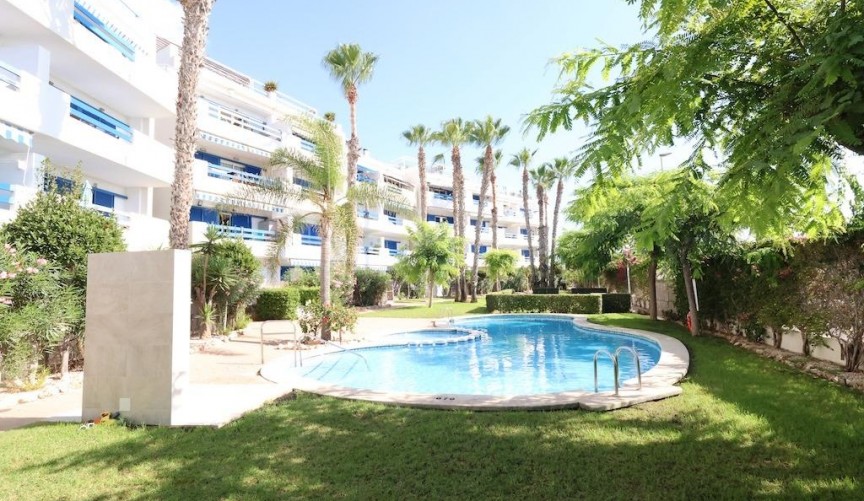 Reventa - Apartment -
Orihuela Costa - Costa Blanca