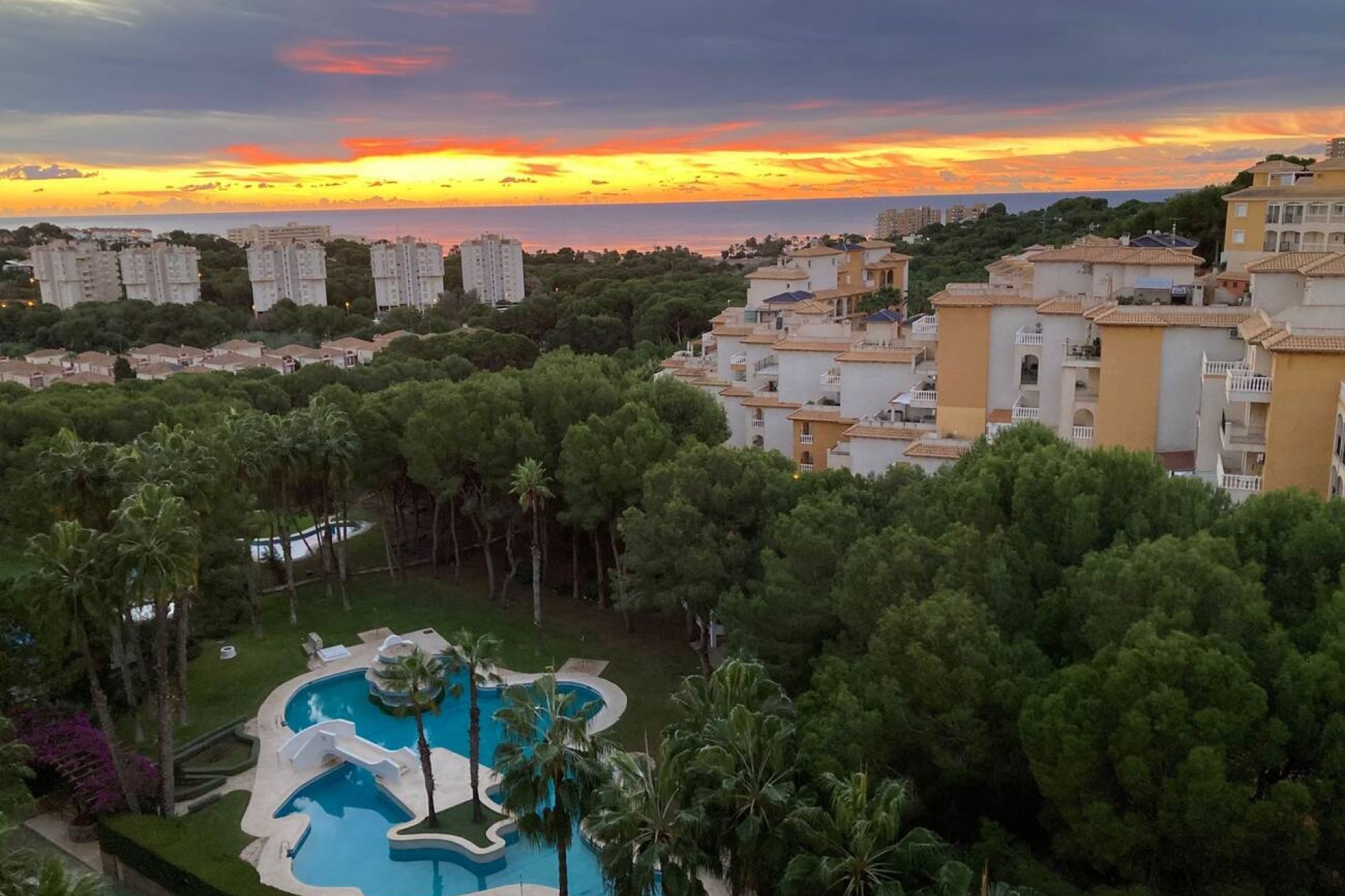 Reventa - Apartment -
Orihuela Costa - Costa Blanca