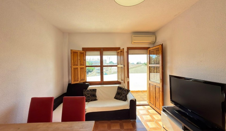 Reventa - Apartment -
Orihuela Costa - La Regia