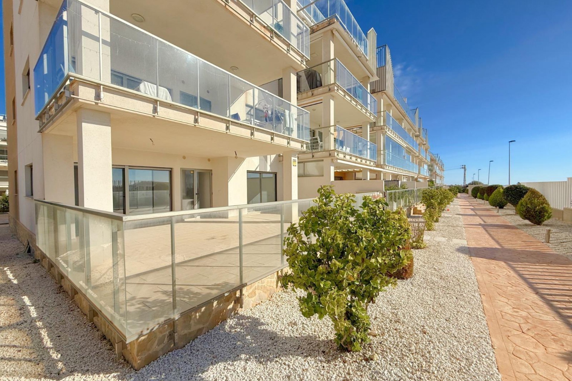 Reventa - Apartment -
Orihuela Costa - La Zenia