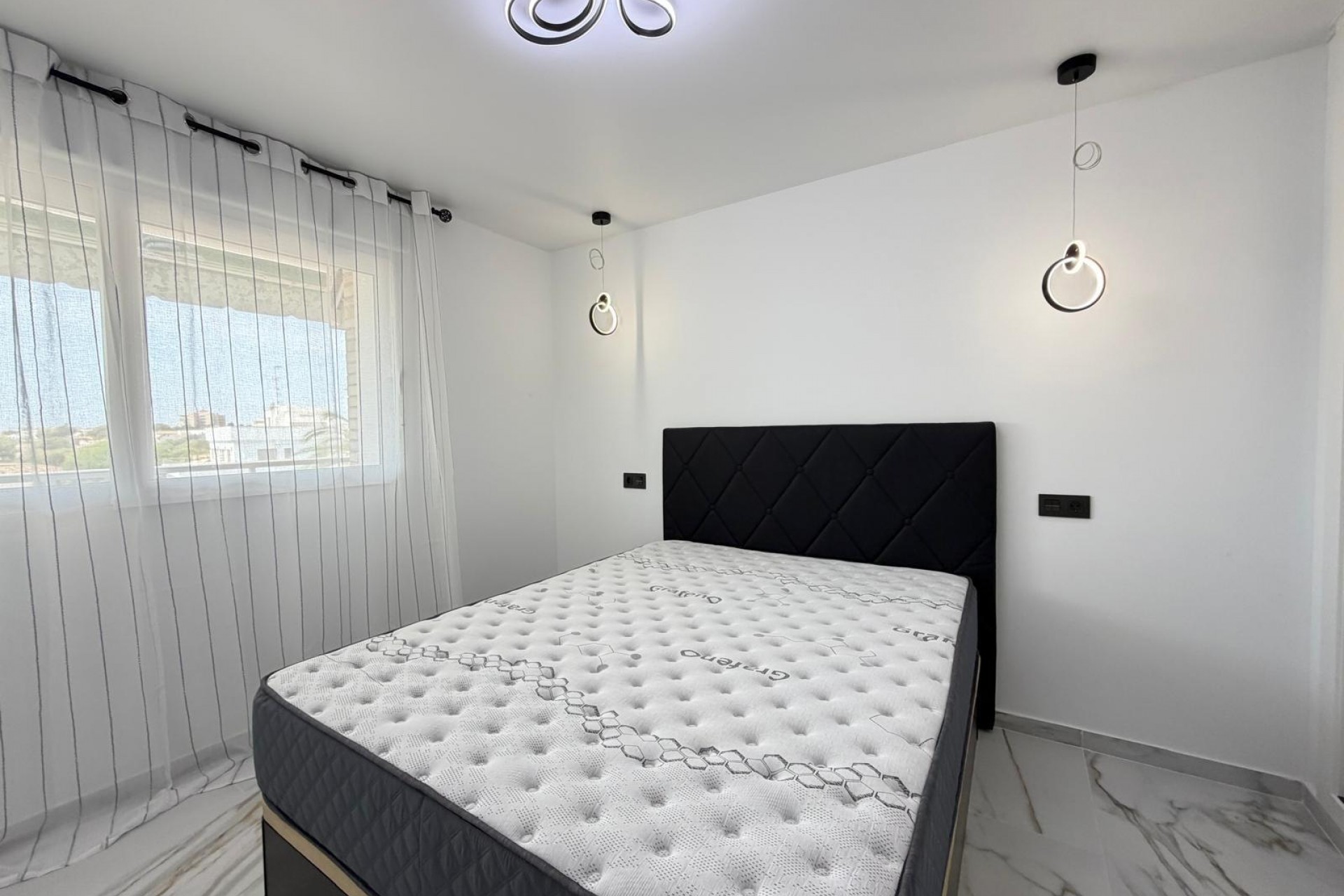 Reventa - Apartment -
Orihuela Costa - La Zenia