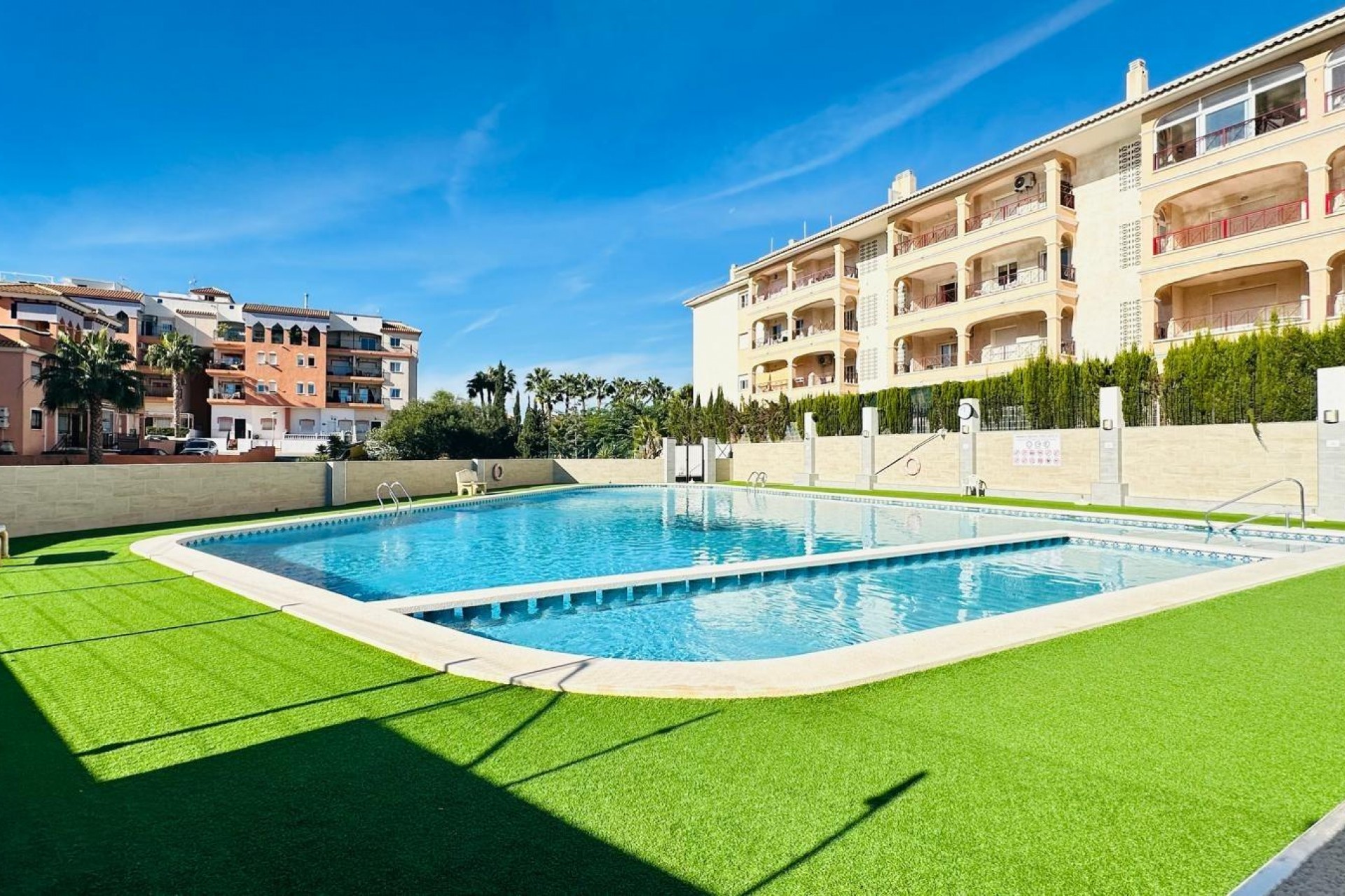 Reventa - Apartment -
Orihuela Costa - Playa Flamenca
