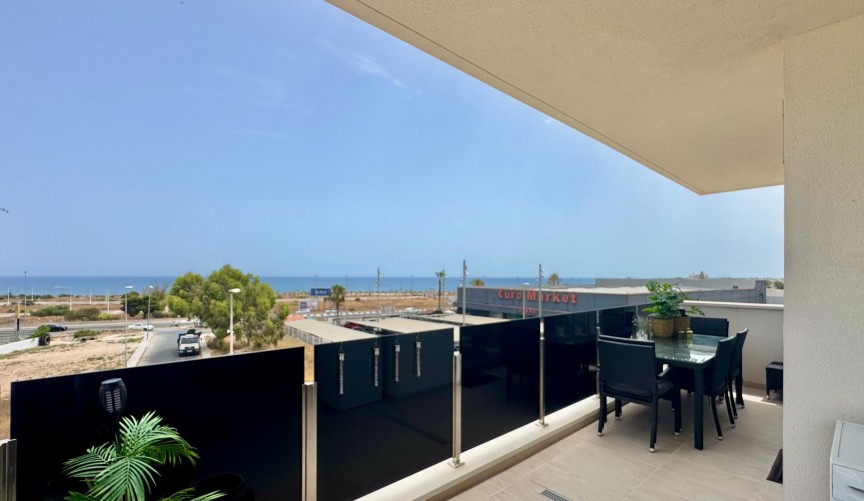 Reventa - Apartment -
Orihuela Costa - Punta Prima