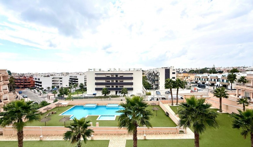 Reventa - Apartment -
Orihuela Costa - Villamartín-las Filipinas