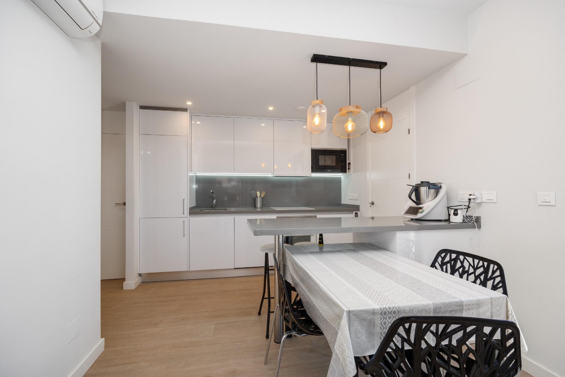 Reventa - Apartment -
Orihuela Costa - Villamartín-las Filipinas