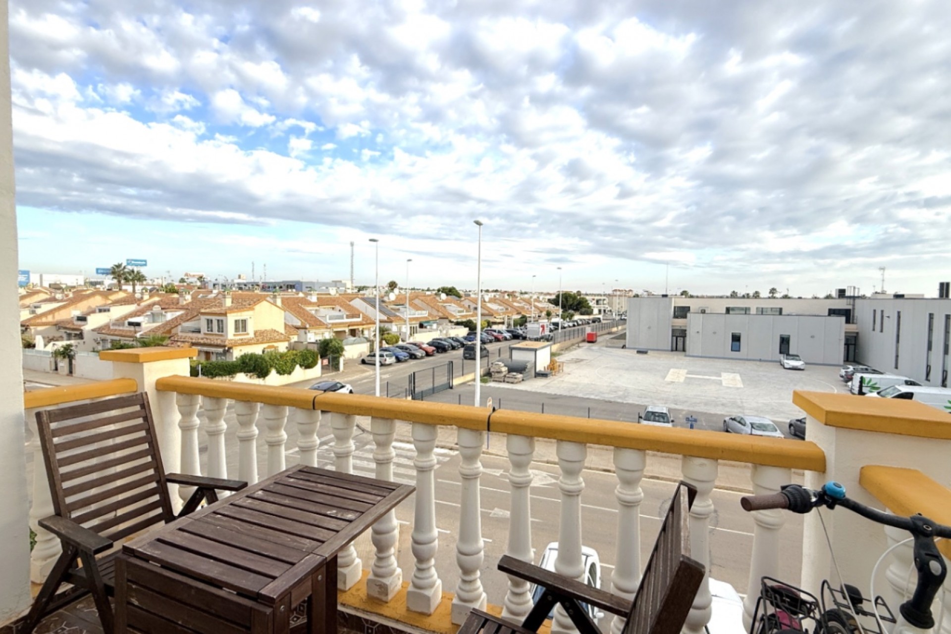 Reventa - Apartment -
Orihuela - Inland