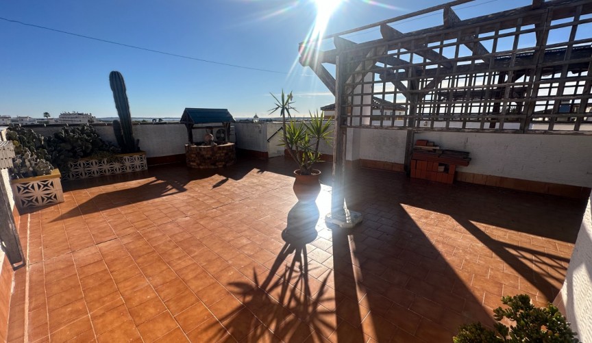 Reventa - Apartment -
Orihuela - Inland