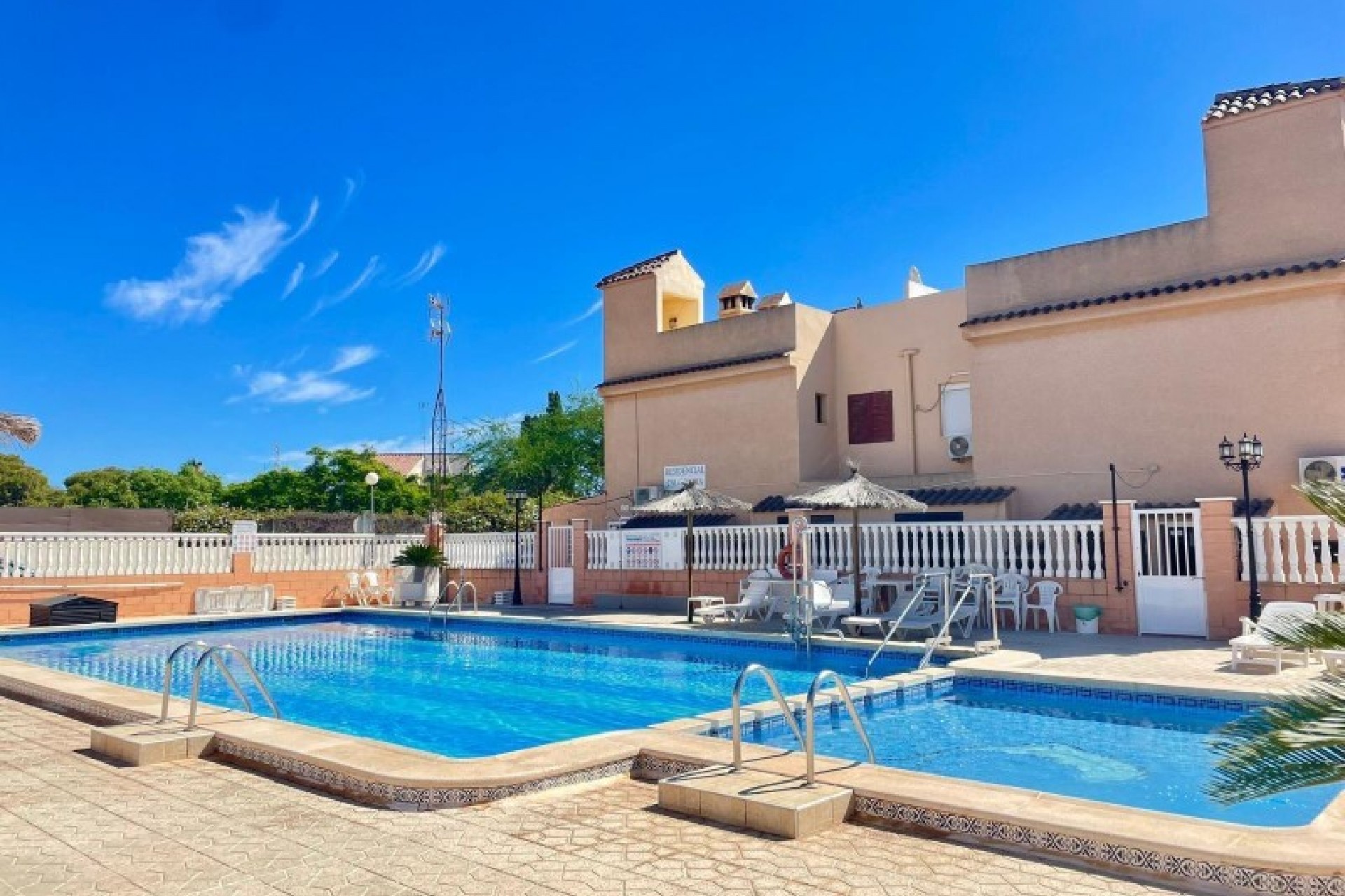 Reventa - Apartment -
Orihuela - Inland