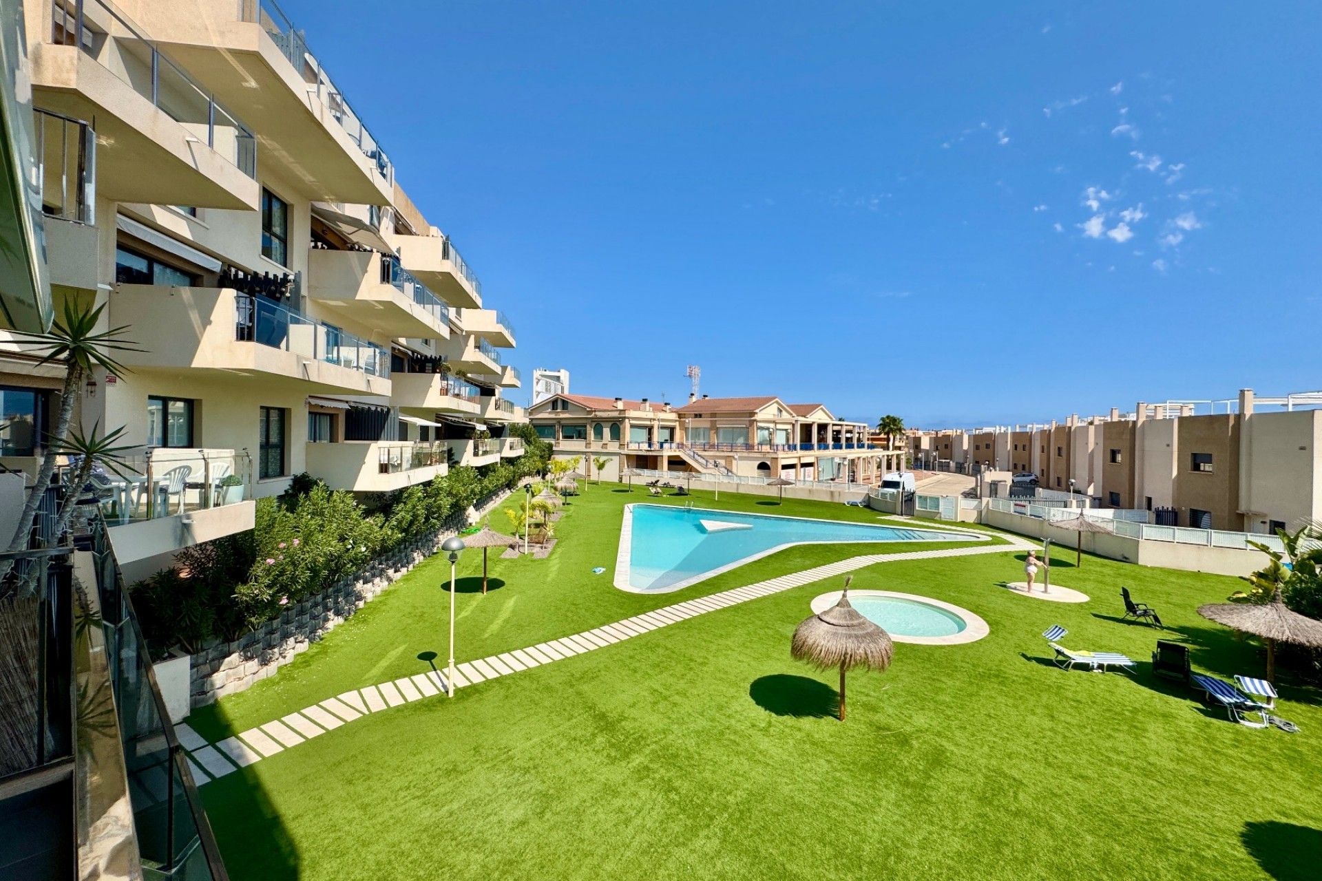 Reventa - Apartment -
Orihuela - Inland