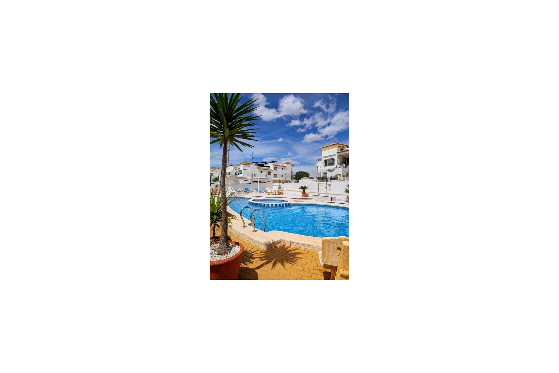 Reventa - Apartment -
Orihuela - Inland