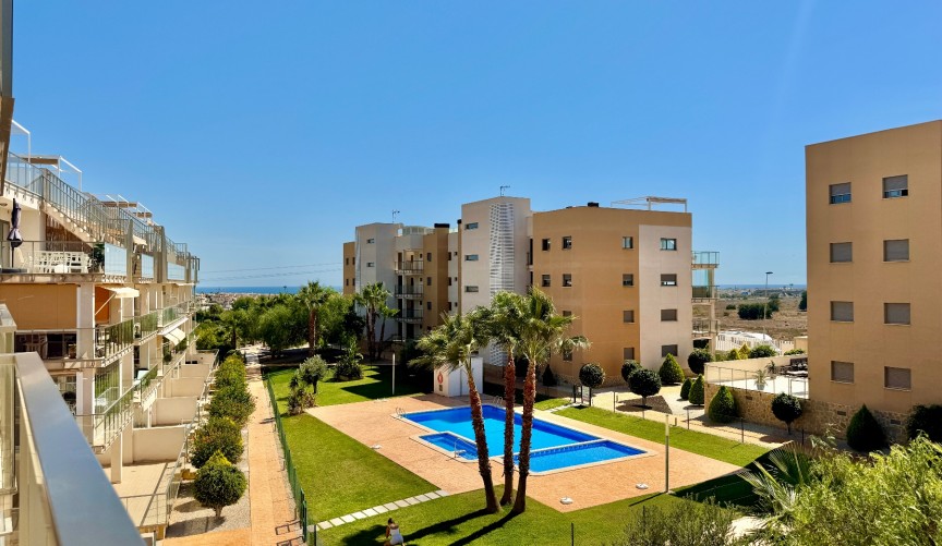 Reventa - Apartment -
Orihuela - Inland