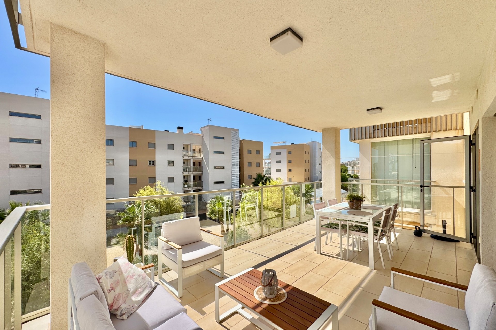 Reventa - Apartment -
Orihuela - Inland