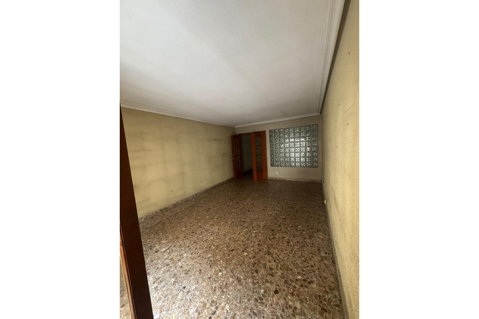 Reventa - Apartment -
Orihuela - Zona Centro
