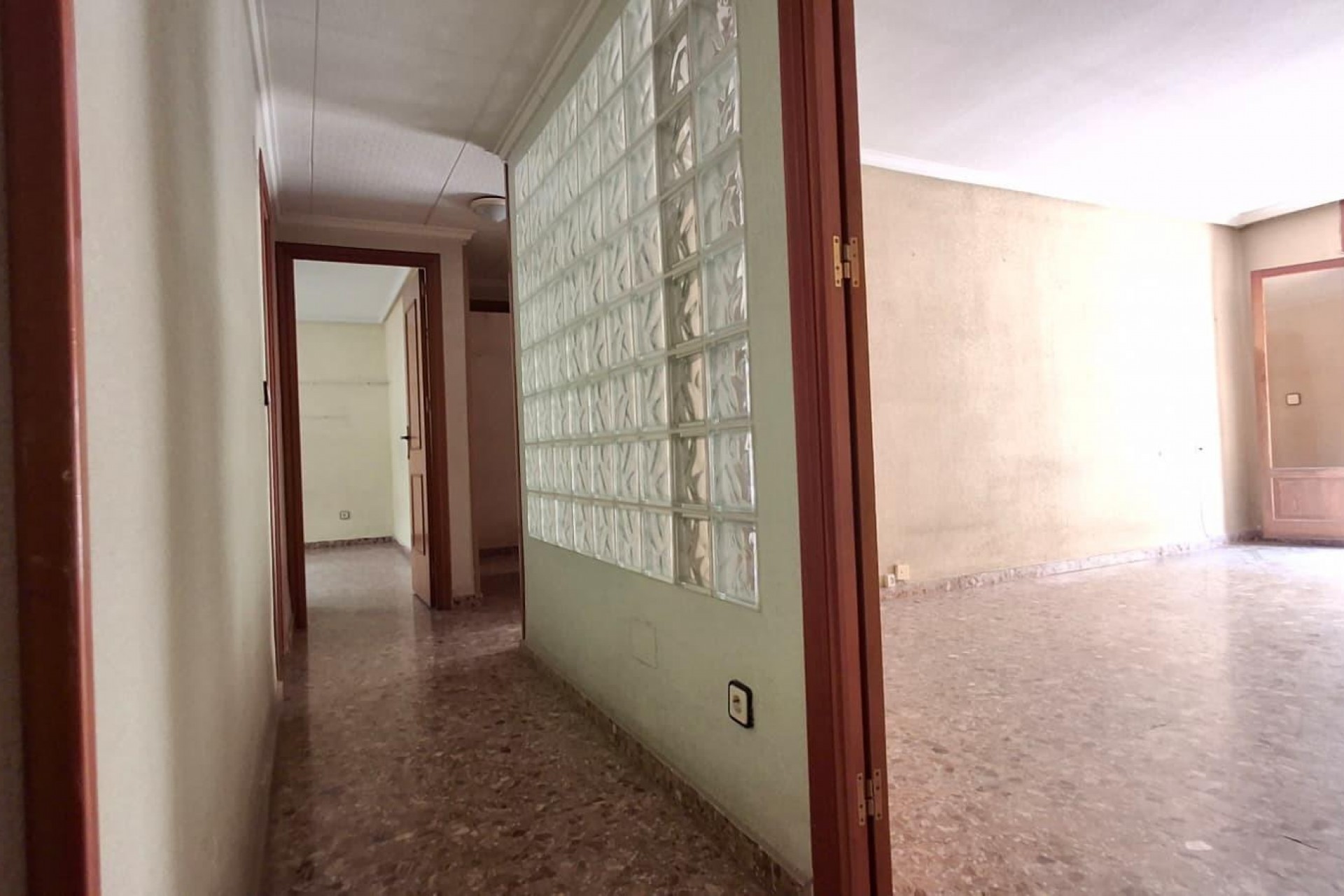 Reventa - Apartment -
Orihuela - Zona Centro