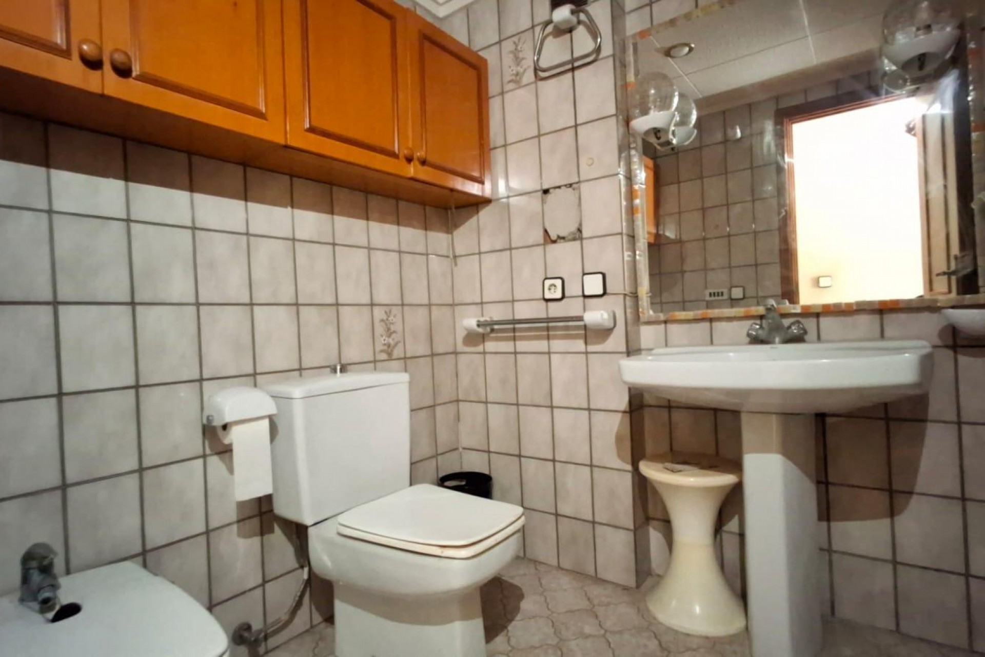 Reventa - Apartment -
Orihuela - Zona Centro