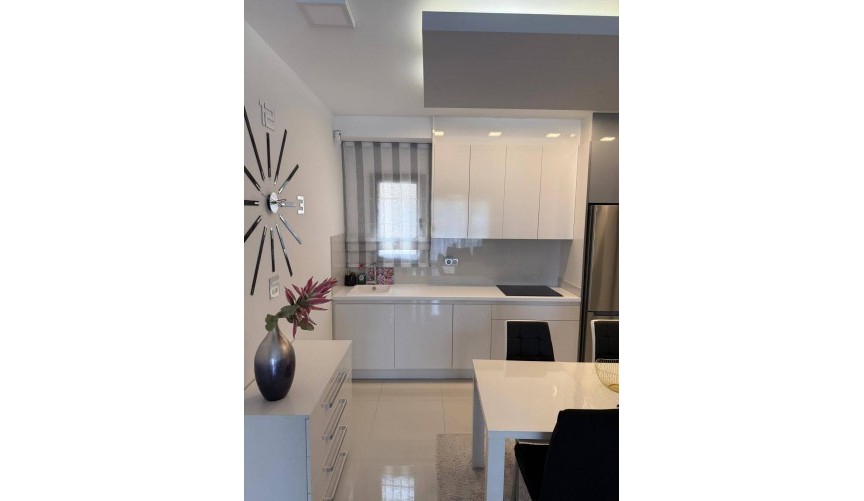 Reventa - Apartment -
Pilar de la Horadada - La Torre De La Horadada