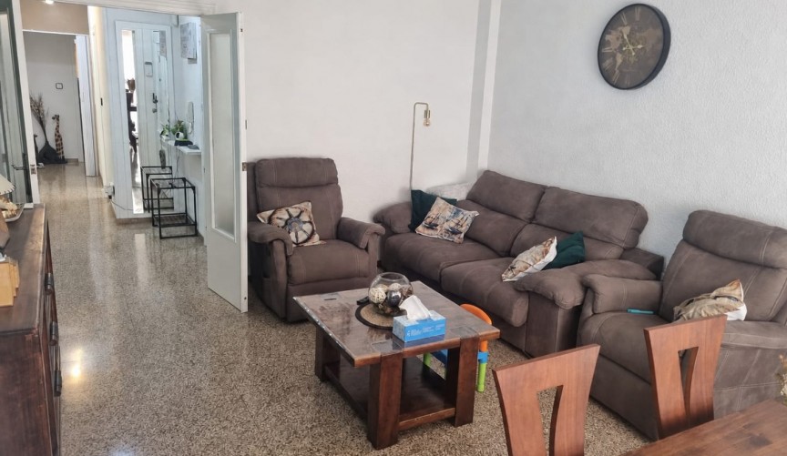 Reventa - Apartment -
Pinoso - Inland