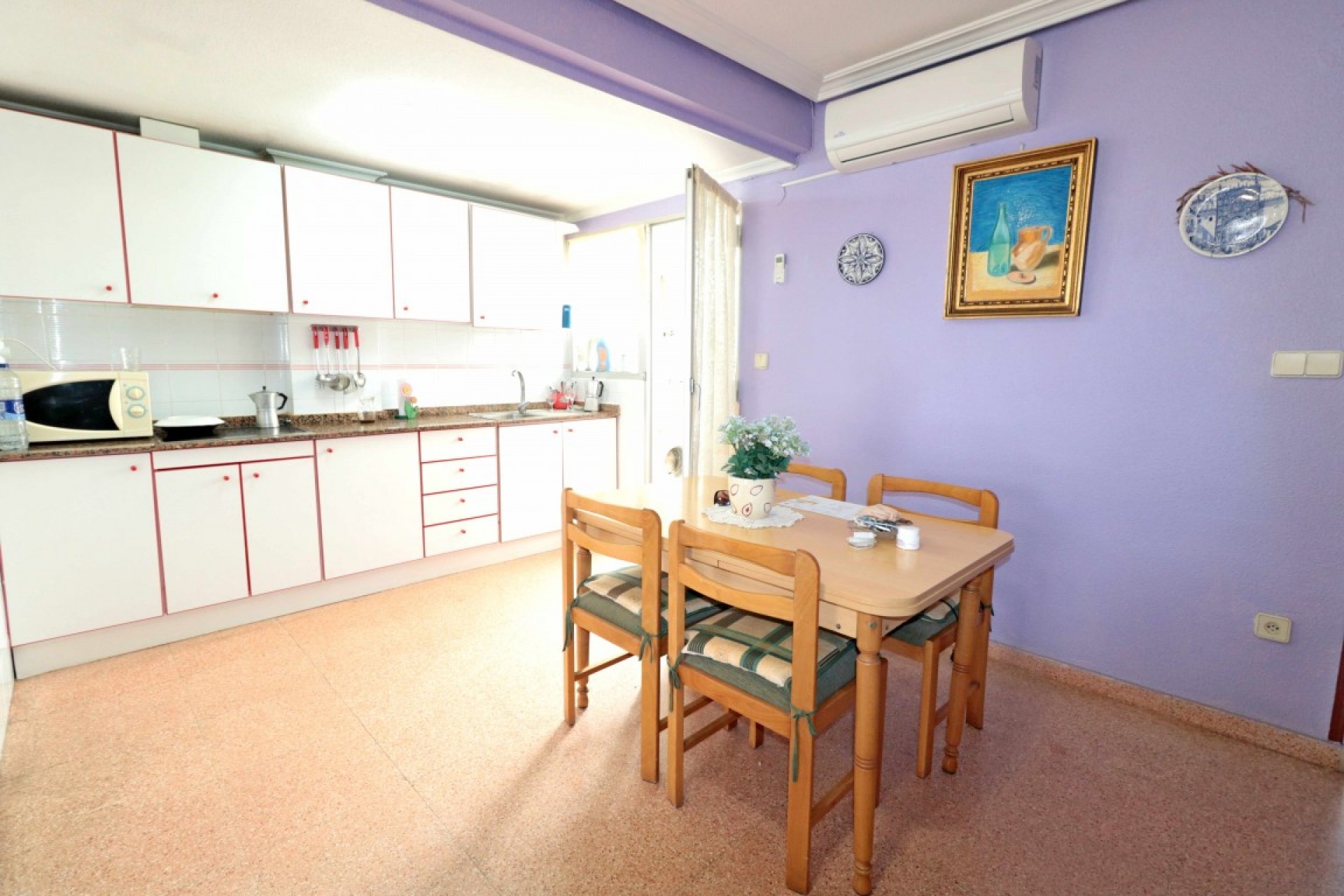 Reventa - Apartment -
Playa Del Acequion - Costa Blanca