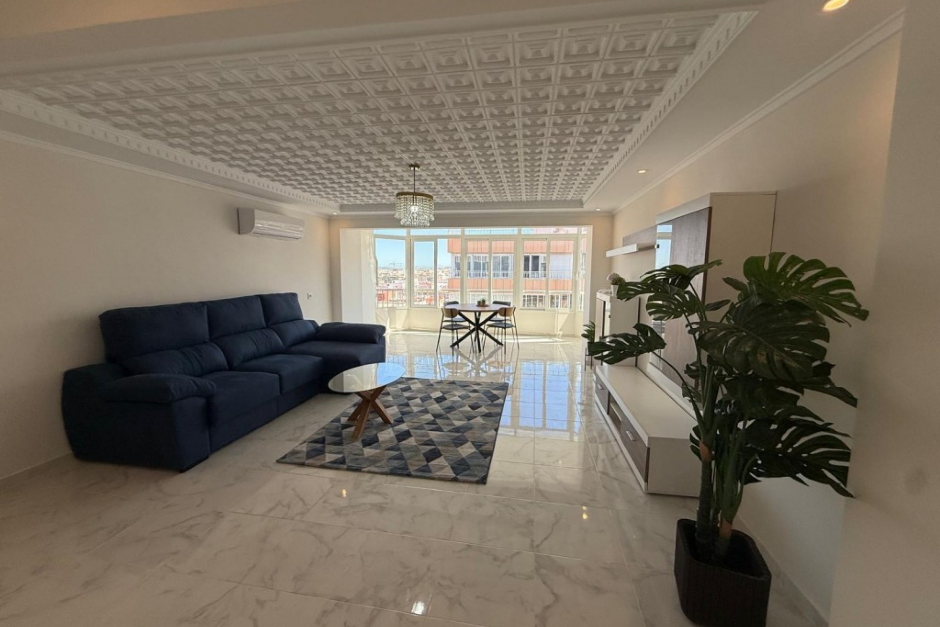 Reventa - Apartment -
Playa Del Acequion - Costa Blanca