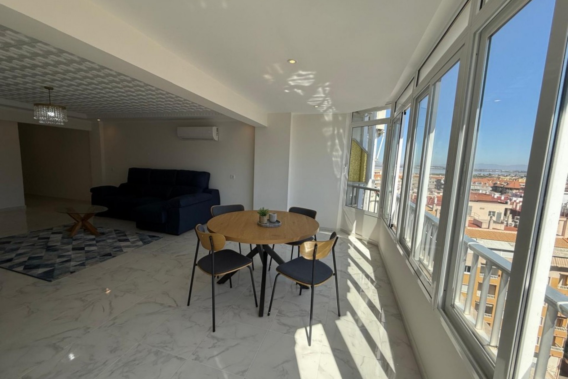Reventa - Apartment -
Playa Del Acequion - Costa Blanca
