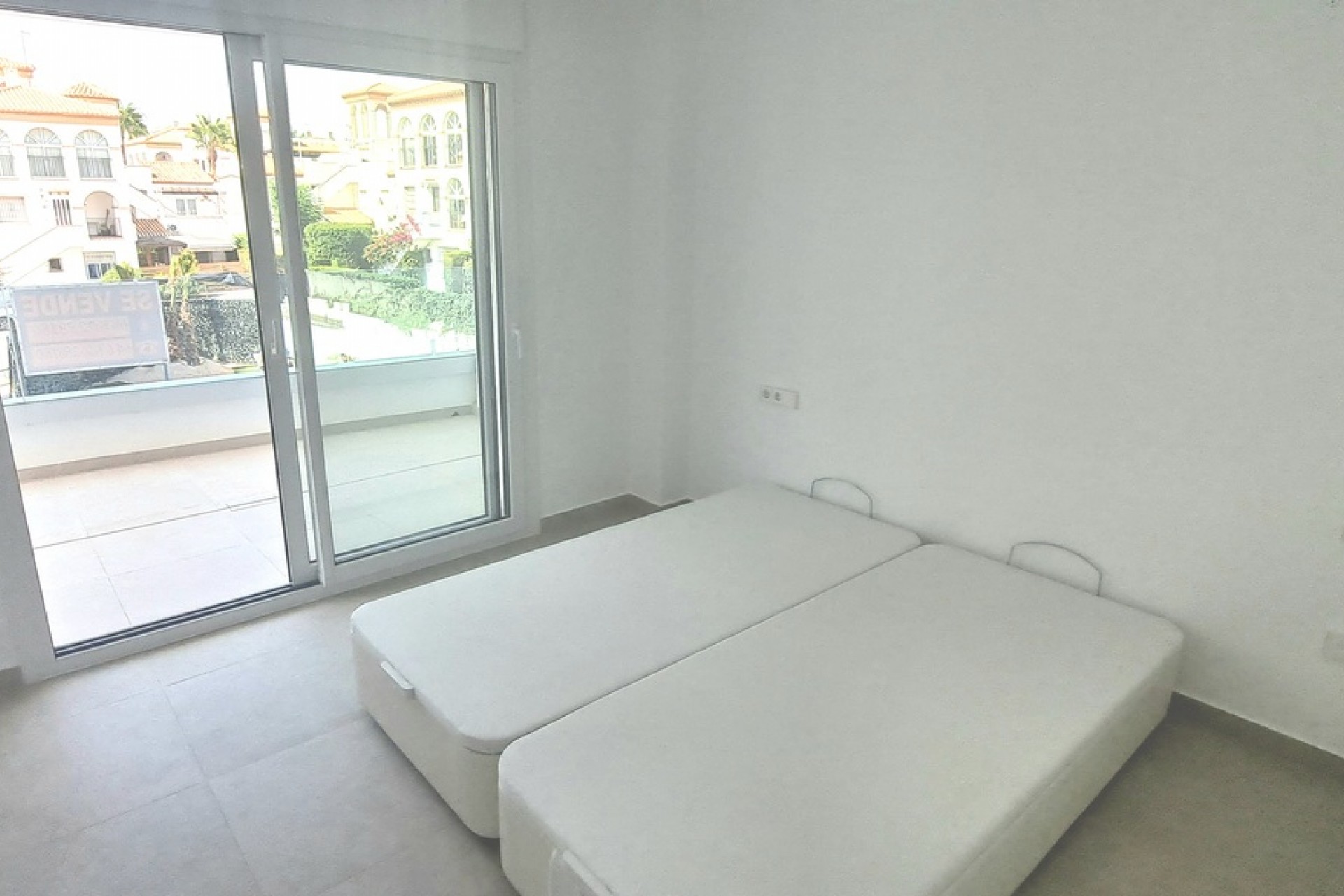 Reventa - Apartment -
Playa Flamenca - Costa Blanca