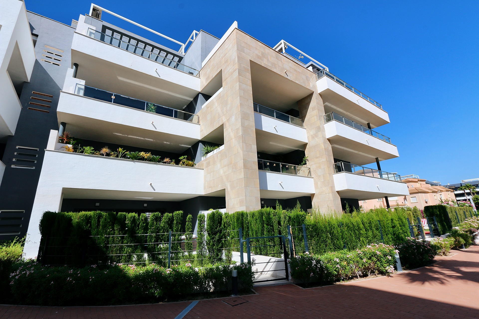 Reventa - Apartment -
Playa Flamenca - Costa Blanca